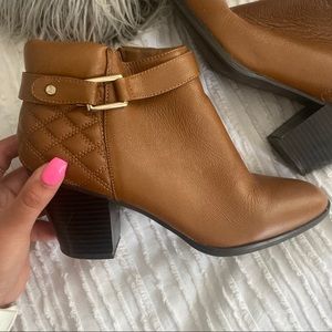 ALFANI LEATHER BOOTIES